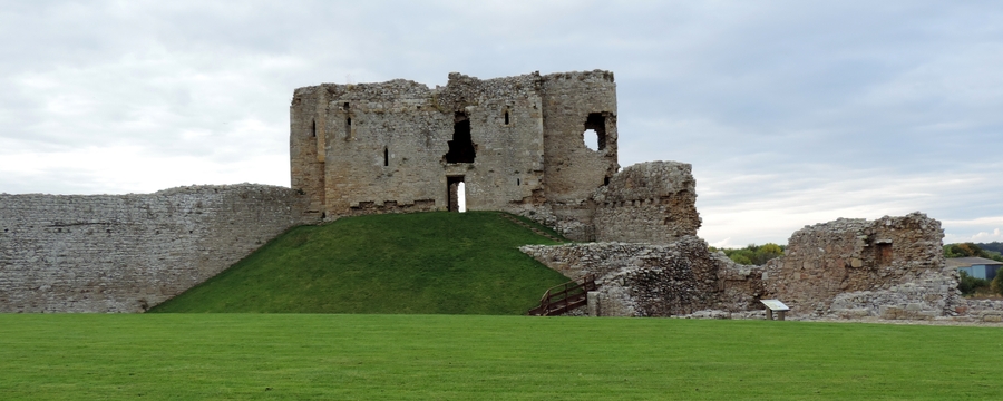 018 Duffus Castle