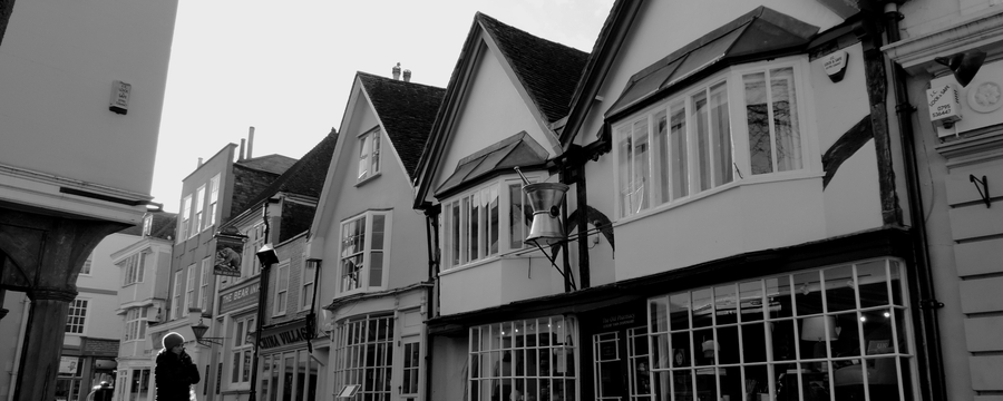 080 Faversham Old Pharmacy